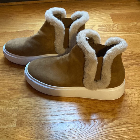 Nine West women’s slip on booties NWOT size 9.5 - Picture 2 of 8